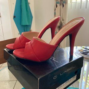 FAUX LEATHER PINUP STILETTO MULE IN RED